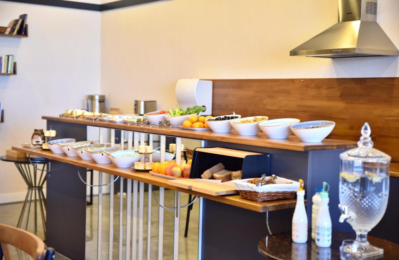 Roof 264 Hotel & Suites Сакария Екстериор снимка
