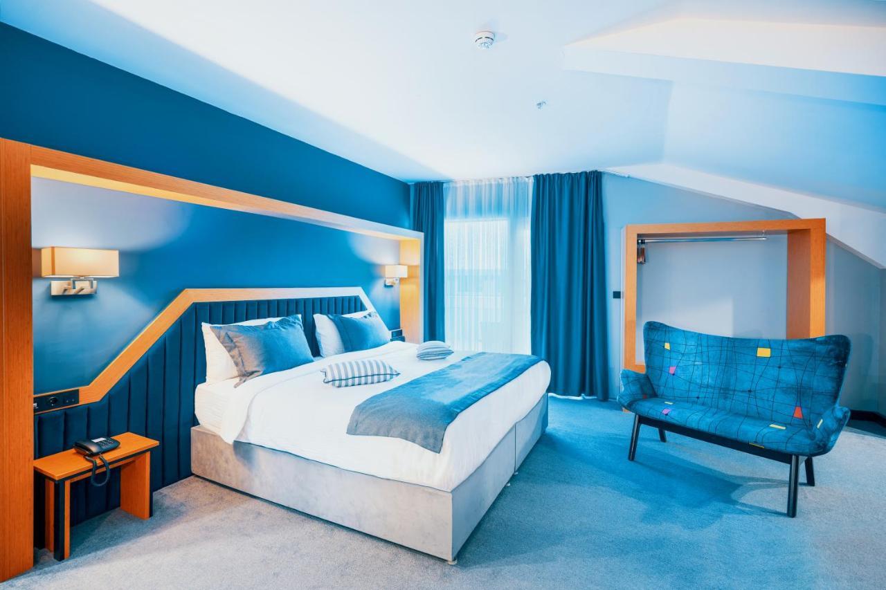 Roof 264 Hotel & Suites Сакария Екстериор снимка