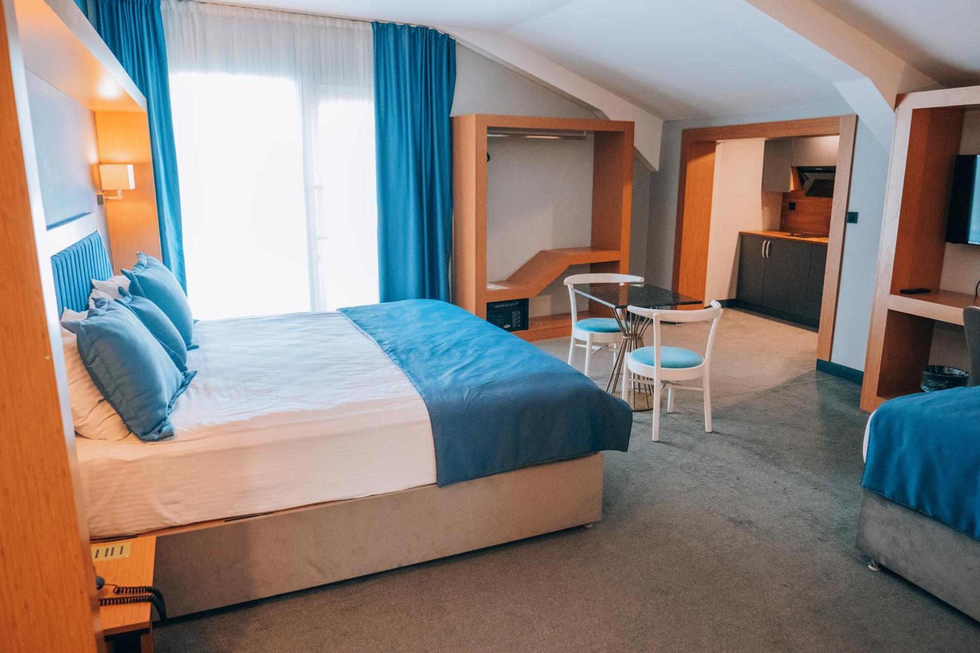 Roof 264 Hotel & Suites Сакария Екстериор снимка