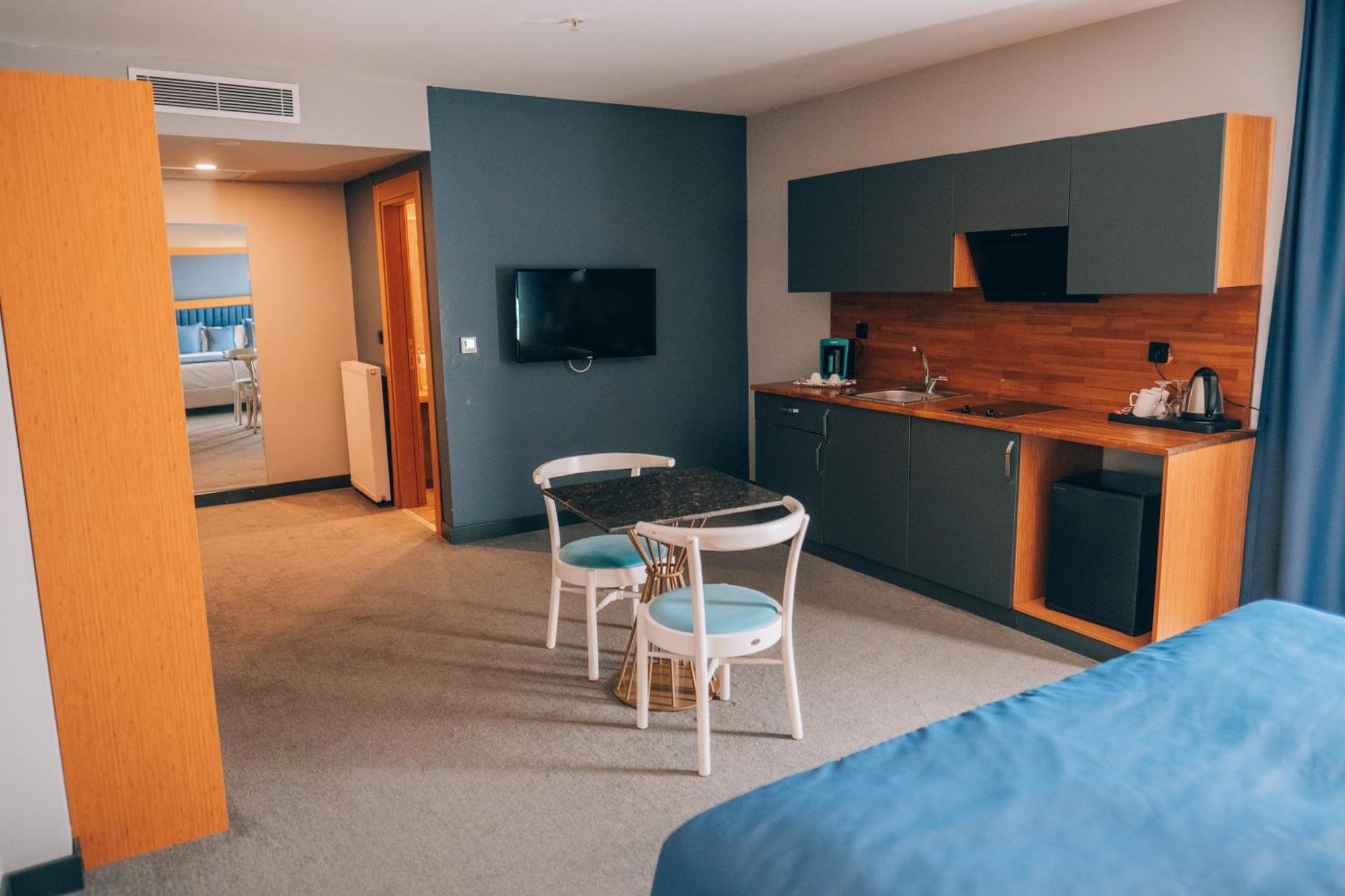 Roof 264 Hotel & Suites Сакария Екстериор снимка