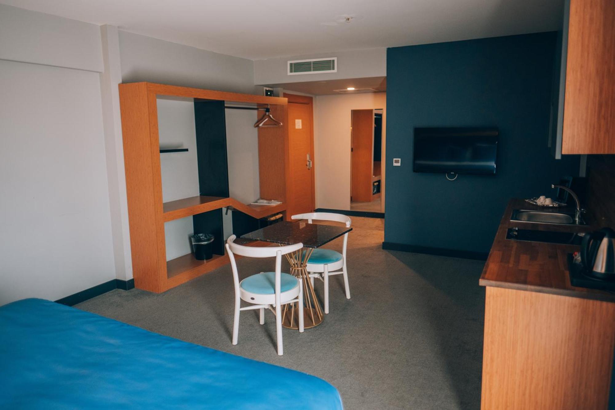 Roof 264 Hotel & Suites Сакария Екстериор снимка