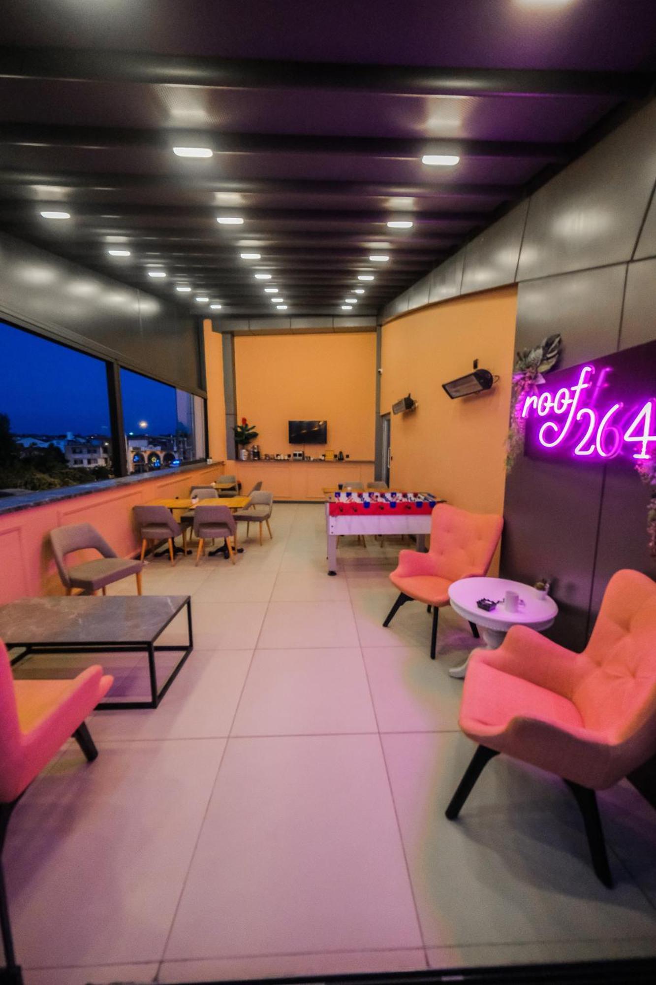 Roof 264 Hotel & Suites Сакария Екстериор снимка