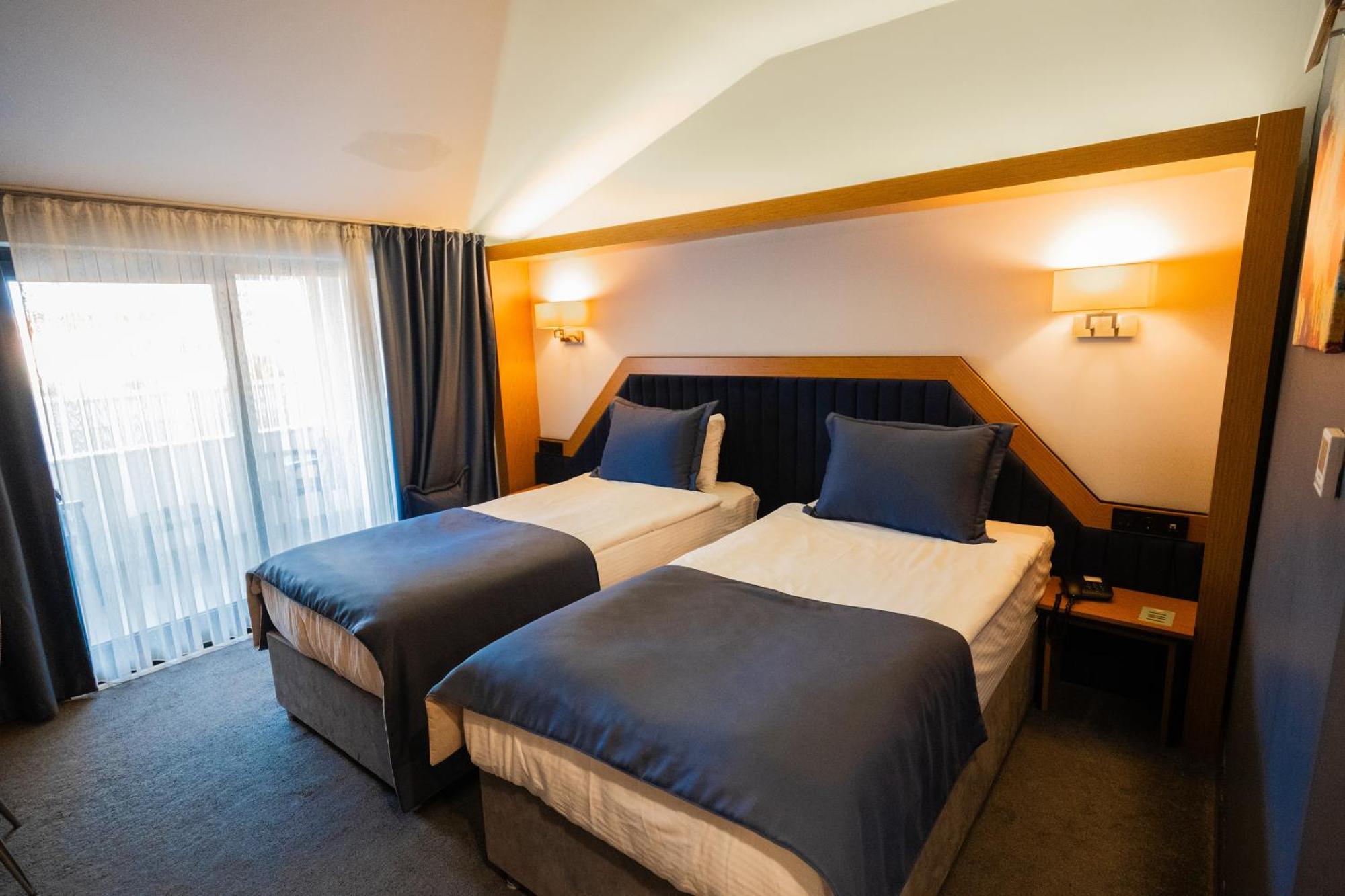 Roof 264 Hotel & Suites Сакария Екстериор снимка