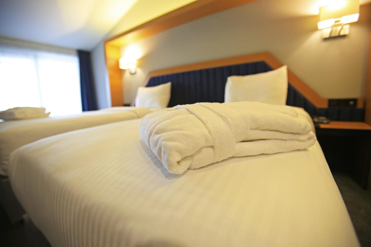 Roof 264 Hotel & Suites Сакария Екстериор снимка