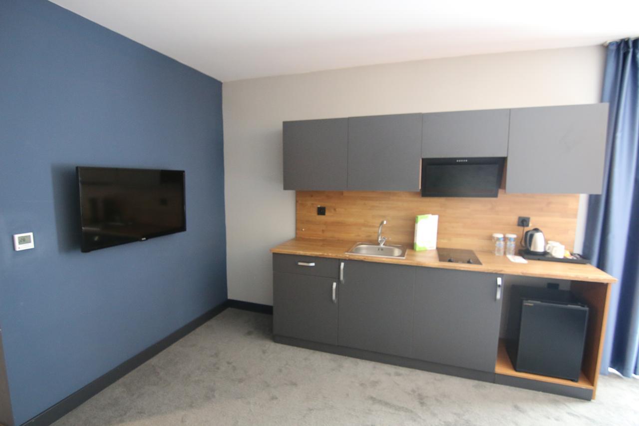 Roof 264 Hotel & Suites Сакария Екстериор снимка