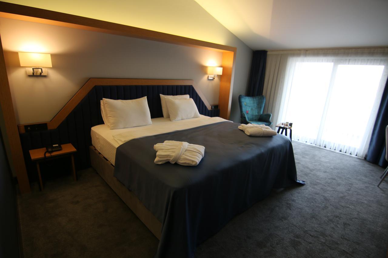 Roof 264 Hotel & Suites Сакария Екстериор снимка