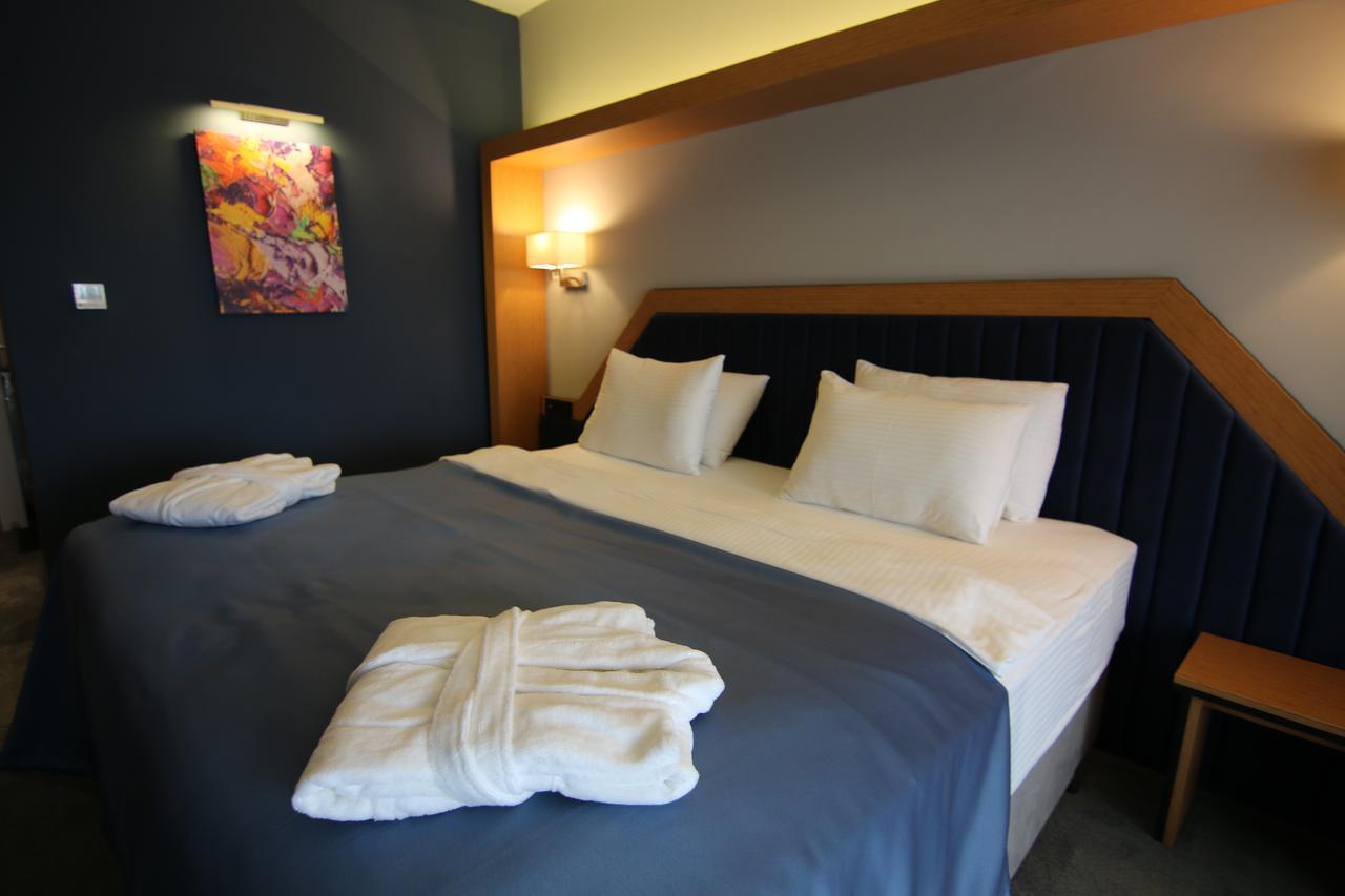 Roof 264 Hotel & Suites Сакария Екстериор снимка